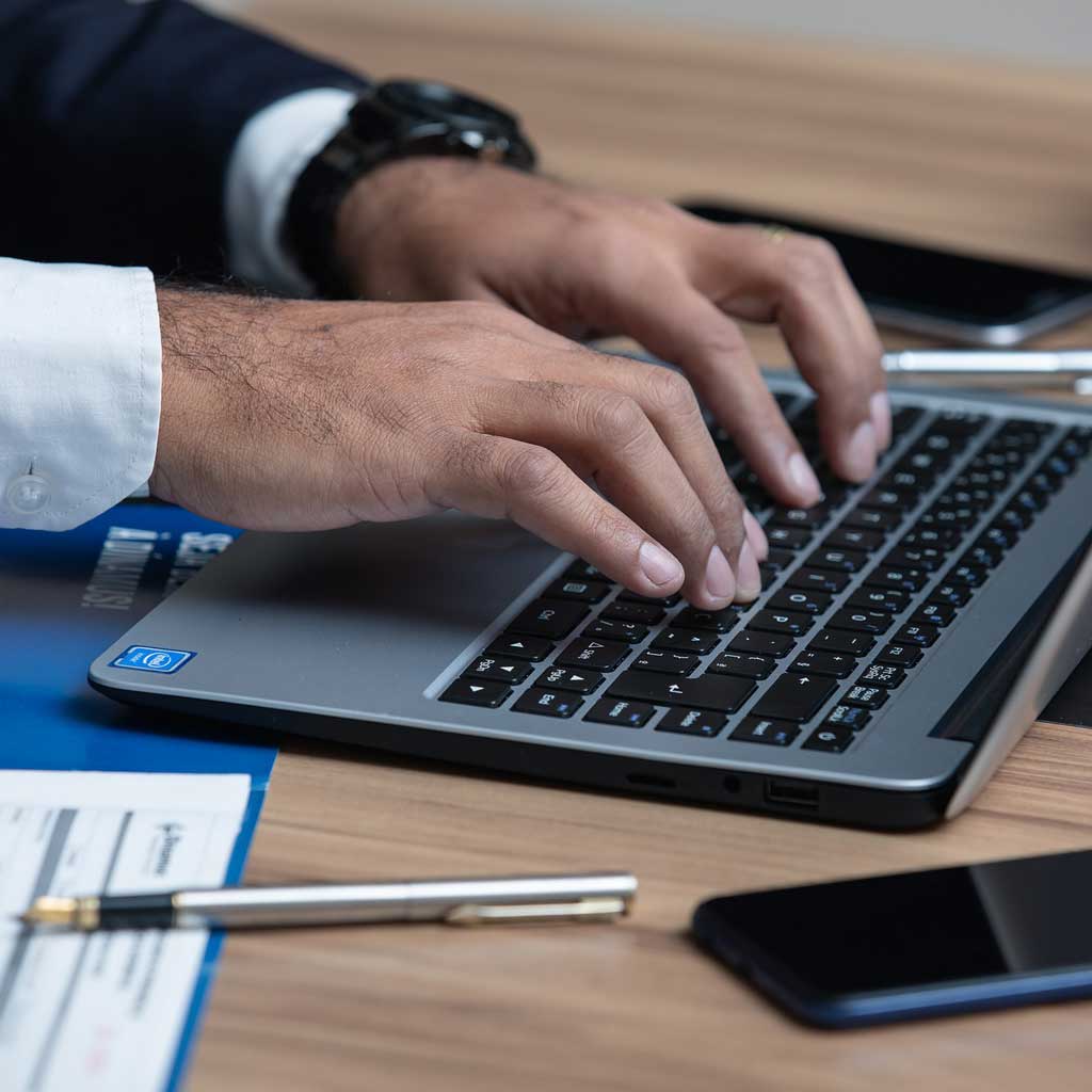 La lenta digitalización de los despachos